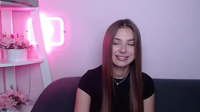 MilanaAngelAs online show from July 26, 4:42 am