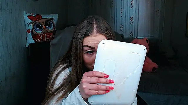  KittyBoo online show from March 2, 7:15 am