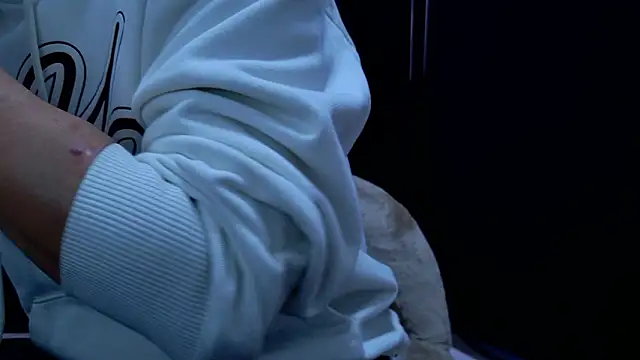 Snapshot of jyupo_bbb_ chatting on November 8, 5:40 am jyupo bbb online show from November 8, 5:40 am