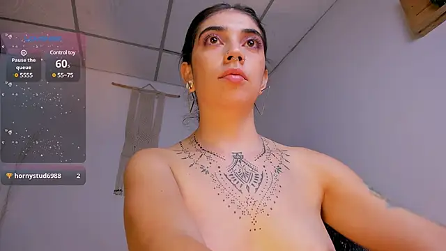 Nina-monroe online show from January 9, 4:17 pm