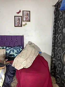 KandyHot  online show from March 8, 2:04 am