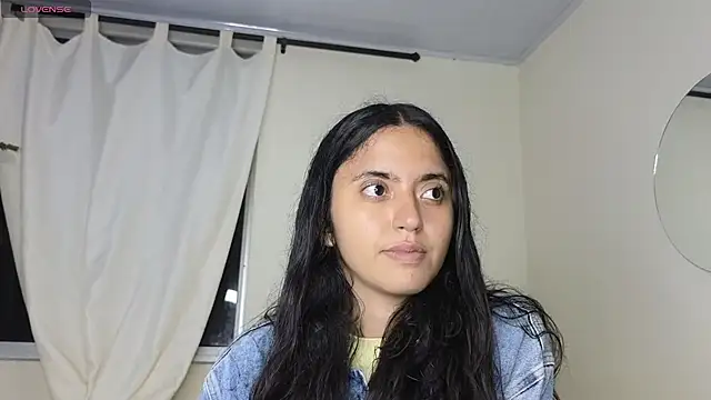 Snapshot of ViolettaSummer chatting on November 30, 1:09 am ViolettaSummer online show from November 30, 1:09 am