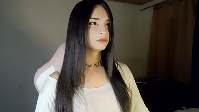 Snapshot of Dollbehavior_ chatting on February 14, 6:10 am Dollbehavior online show from February 14, 6:10 am