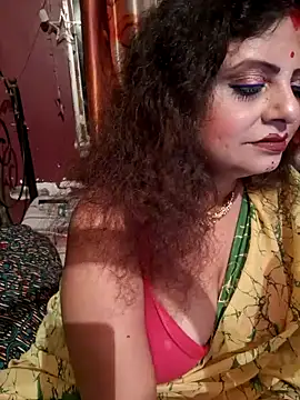 Snapshot of Maaya66 chatting on December 7, 4:58 pm Maaya66 online show from December 7, 4:58 pm