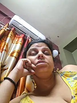 Snapshot of Maaya66 chatting on January 4, 7:34 pm Maaya66 online show from January 4, 7:34 pm