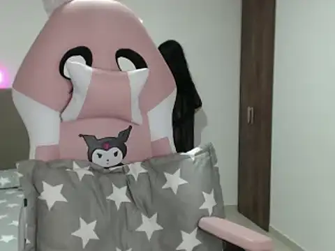 Caribbean beauty  online show from February 24, 1:35 am