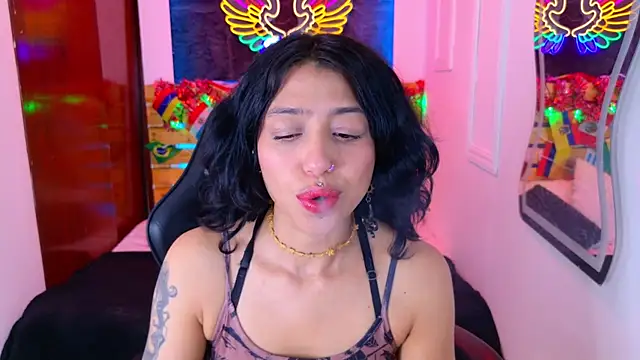 REDHOTTER  online show from August 1, 8:08 pm
