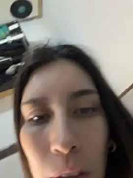 Snapshot of lupitta_1 chatting on December 3, 12:18 am lupitta 1 online show from December 3, 12:18 am