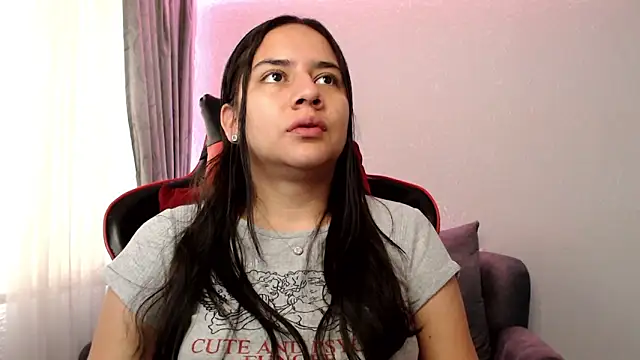 Snapshot of Lexyevans chatting on December 26, 6:12 pm Lexyevans online show from December 26, 6:12 pm