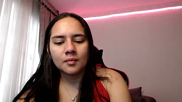 Snapshot of Lexyevans chatting on December 28, 8:04 pm Lexyevans online show from December 28, 8:04 pm