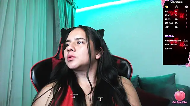 Snapshot of Lexyevans chatting on January 26, 1:52 am Lexyevans online show from January 26, 1:52 am