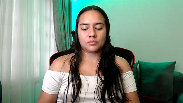 Snapshot of Lexyevans chatting on February 4, 10:13 pm Lexyevans online show from February 4, 10:13 pm