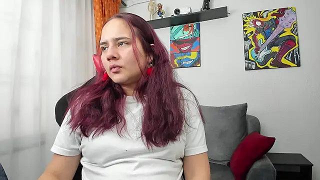 Lexyevans online show from February 21, 8:21 pm