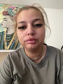 AllysonK online show from July 10, 9:56 am