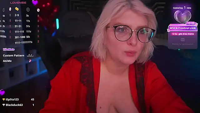 Snapshot of CoolTatis chatting on February 16, 10:21 am CoolTatis online show from February 16, 10:21 am