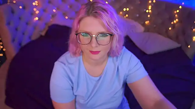 Snapshot of CoolTatis chatting on October 5, 6:01 am CoolTatis online show from October 5, 6:01 am