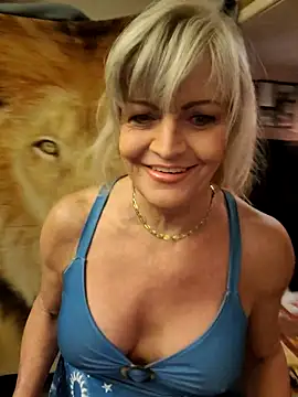 annika lately online show from October 6, 2:31 am