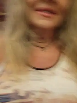 Snapshot of annika_lately chatting on June 26, 3:00 am annika lately online show from June 26, 3:00 am