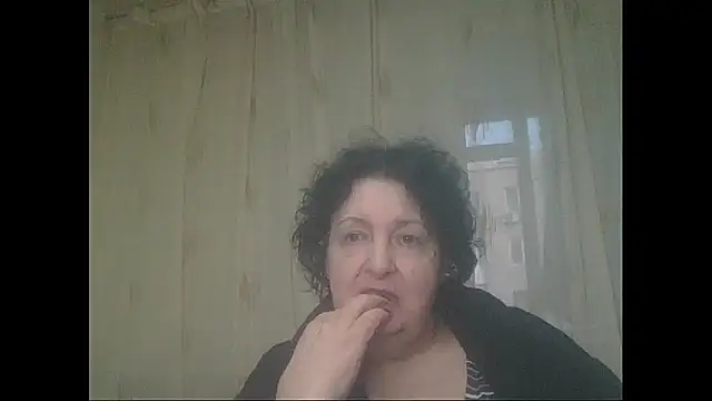 Snapshot of maturekorine chatting on October 22, 3:12 pm maturekorine online show from October 22, 3:12 pm