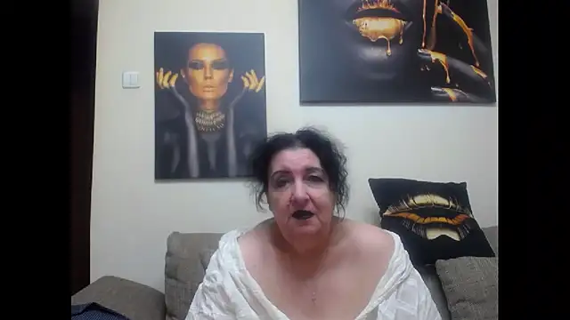 maturekorine online show from April 24, 9:28 pm