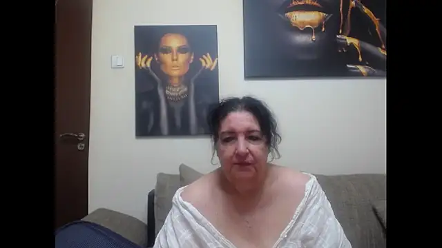 maturekorine online show from May 3, 8:26 pm
