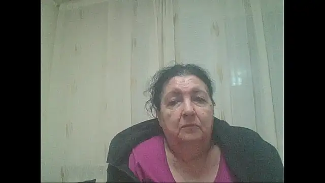 maturekorine online show from May 4, 9:44 pm