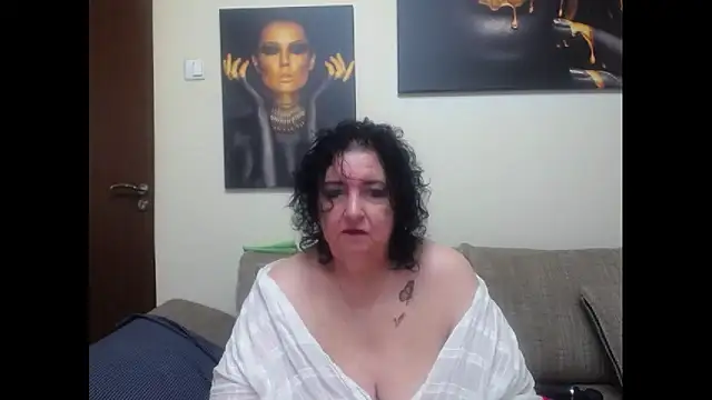 maturekorine online show from May 24, 6:02 pm