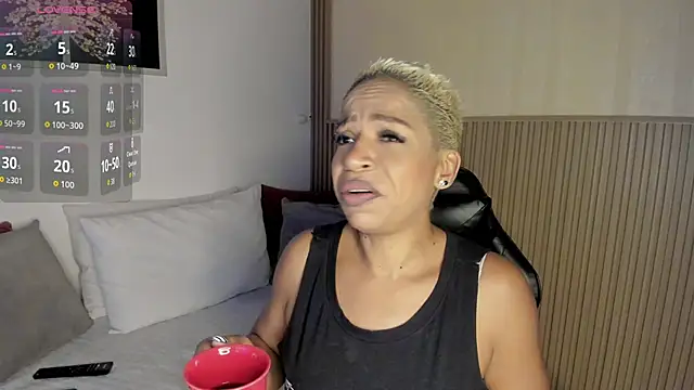 Snapshot of summer_night_ chatting on November 16, 12:33 pm summer night online show from November 16, 12:33 pm