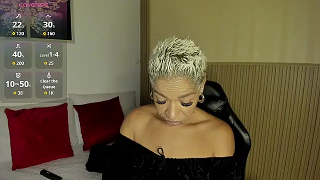 summer night  online show from February 24, 11:41 am