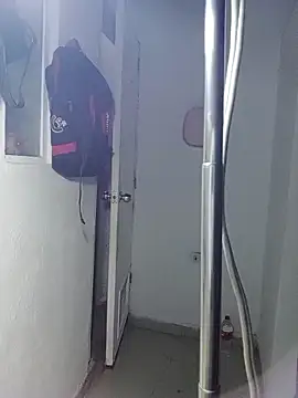 KarameloVzla online show from February 27, 1:49 am