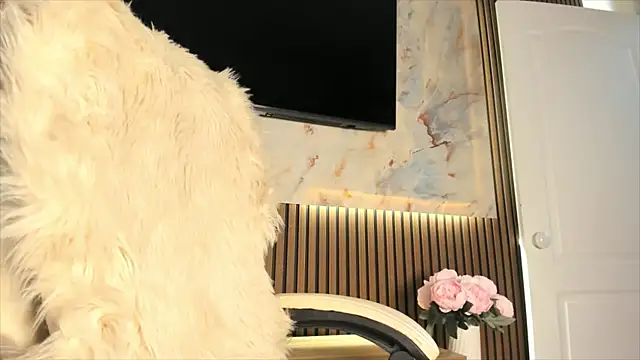 sally 009 online show from September 27, 12:43 pm