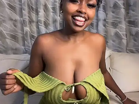 Chocolate queen2 online show from November 4, 3:44 pm