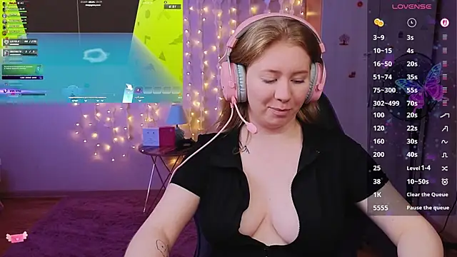 Snapshot of D0nna_ chatting on May 30, 2:36 pm D0nna online show from May 30, 2:36 pm