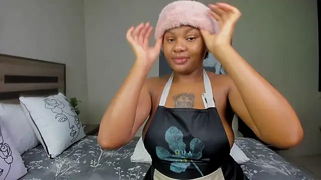 Renee-18 online show from February 19, 10:12 am