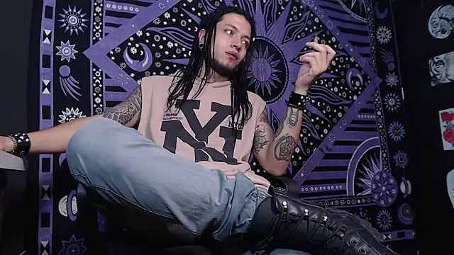 Dicaprioo  online show from January 14, 12:43 am