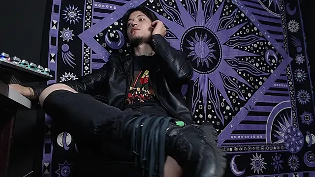 Dicaprioo  online show from February 6, 1:16 am