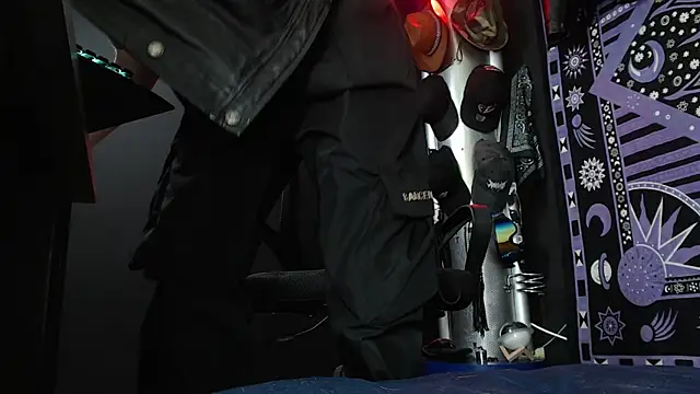 Dicaprioo  online show from March 18, 3:53 pm