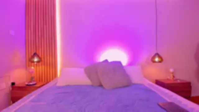 Snapshot of EmilyHaan chatting on September 29, 8:02 pm EmilyHaan online show from September 29, 8:02 pm