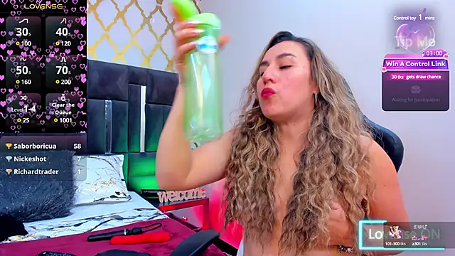 RubbyTaylor online show from March 5, 8:32 pm