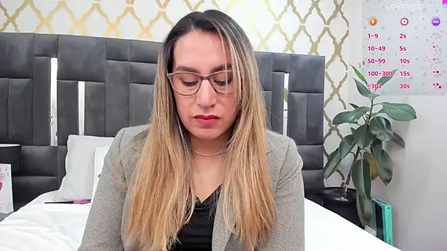 RubbyTaylor online show from June 17, 2:40 pm