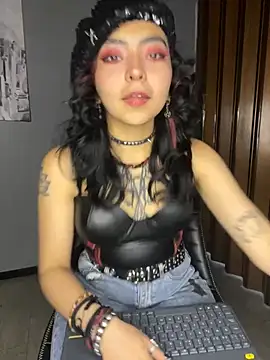  Gothiccbitch  online show from January 16, 3:56 am