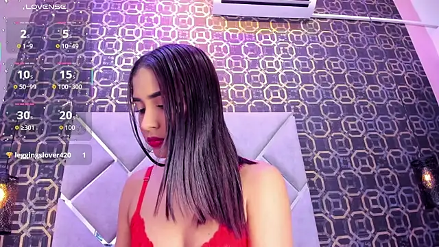 Snapshot of CherryBlossom23 chatting on November 22, 1:26 am CherryBlossom23 online show from November 22, 1:26 am