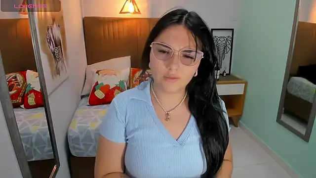 Snapshot of delilaquinn chatting on December 28, 6:50 pm delilaquinn online show from December 28, 6:50 pm