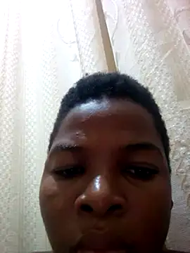 Snapshot of Russell_hun chatting on January 31, 3:52 am Russell hun online show from January 31, 3:52 am