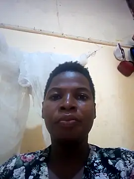 Snapshot of Russell_hun chatting on February 16, 1:05 pm Russell hun online show from February 16, 1:05 pm