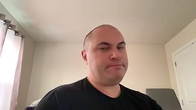 SluggishChase99 online show from February 15, 12:36 pm