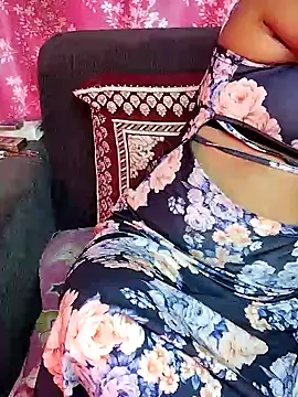 Snapshot of joya_bhabi chatting on January 26, 3:06 am joya bhabi online show from January 26, 3:06 am