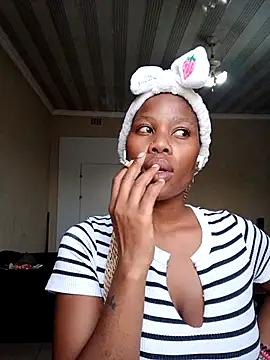 PerfectionBerrie online show from February 1, 4:16 pm