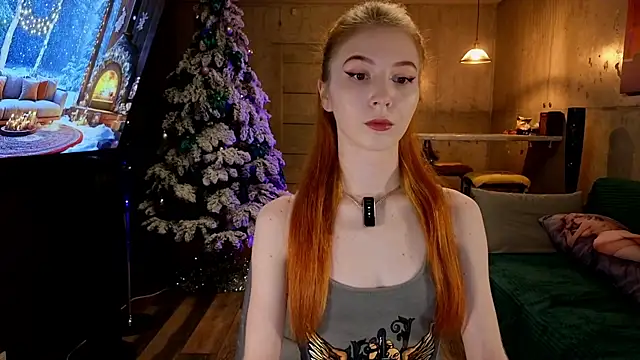 Snapshot of izi-fox chatting on December 21, 3:09 pm izi-fox online show from December 21, 3:09 pm