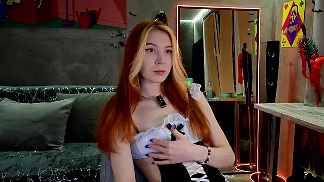 Snapshot of izi-fox chatting on January 31, 3:11 pm izi-fox online show from January 31, 3:11 pm